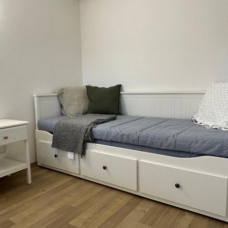 Apartamento Stromoradni 17 Břeclav Exterior foto